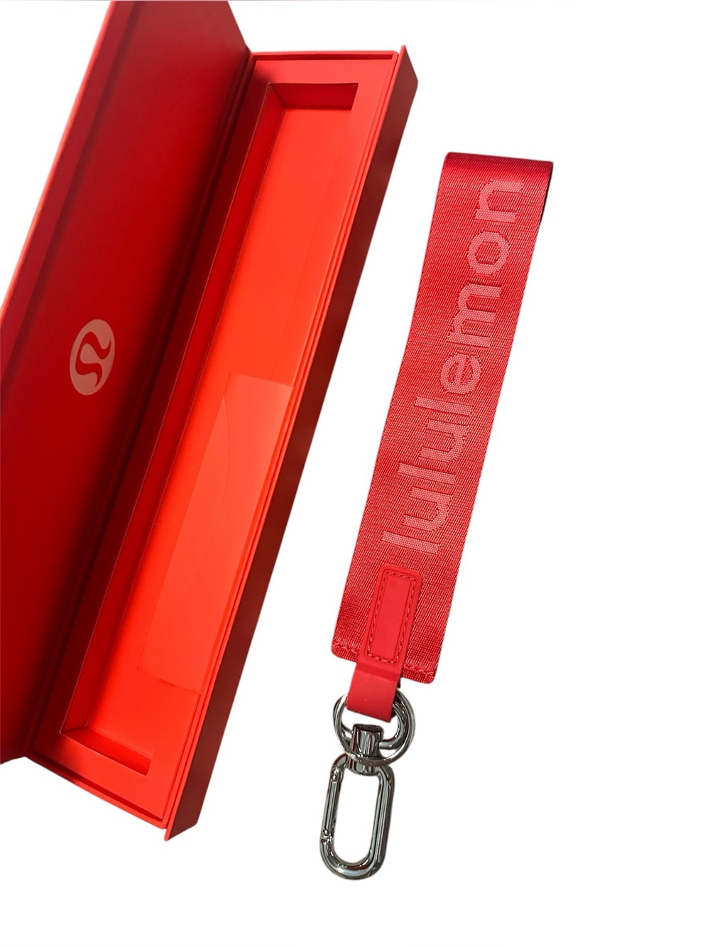 lululemon🍋 Red Membership Keychain W/Box
